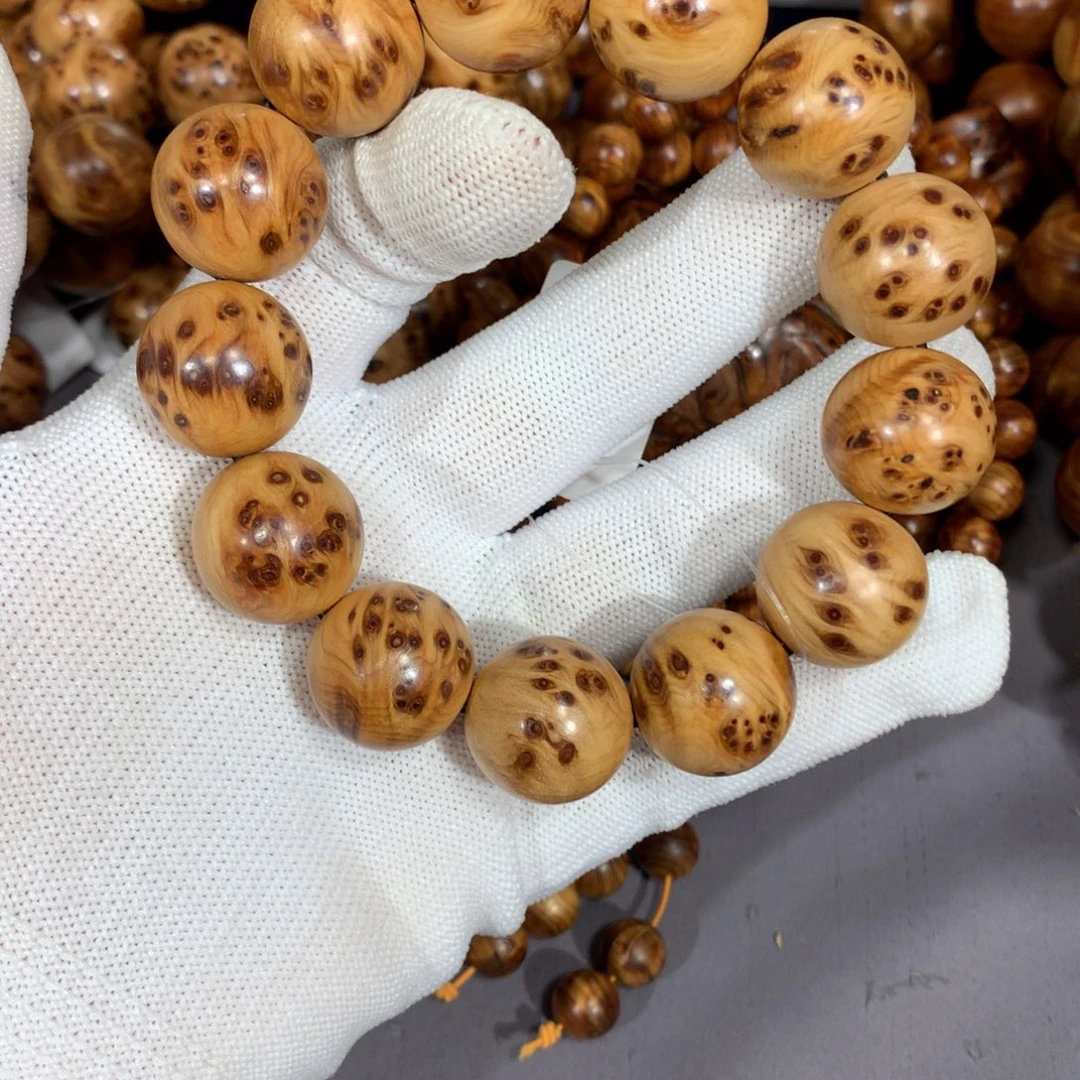 木质类111太行高崖1.8榴花手串