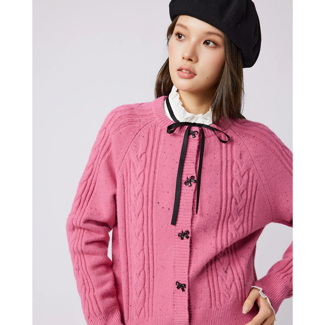 IEF/爱依服2025秋冬新款韩系小香风麻花软糯高级感百搭毛织外套