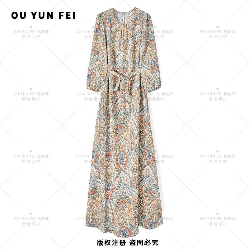 女装连衣裙夏季新款气质高级感穿搭时尚显瘦显白轻奢长裙F1895