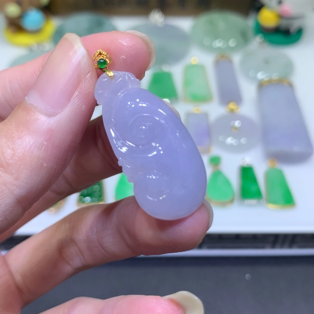 翡翠18K金镶嵌吊坠(不含链)