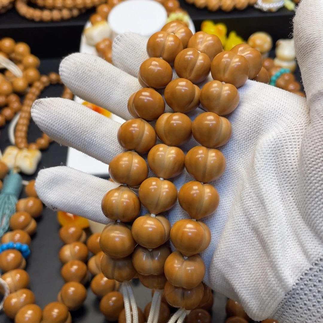 吊坠猴头核桃反油屁桃