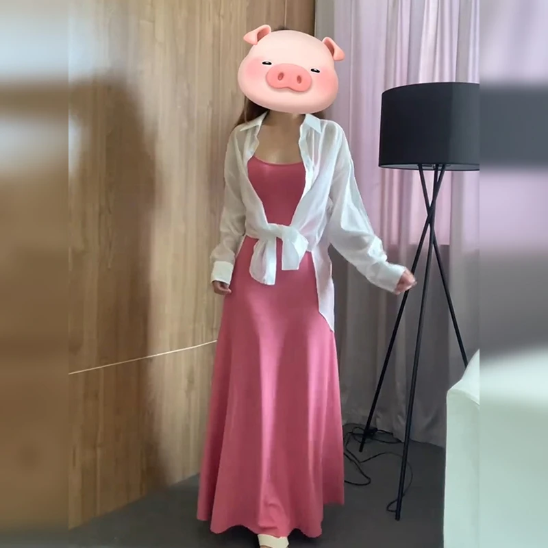 粉色吊带连衣裙女夏季2025新款度假风海边显瘦收腰气质长裙0573