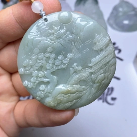 翡翠未镶嵌颈饰翡翠