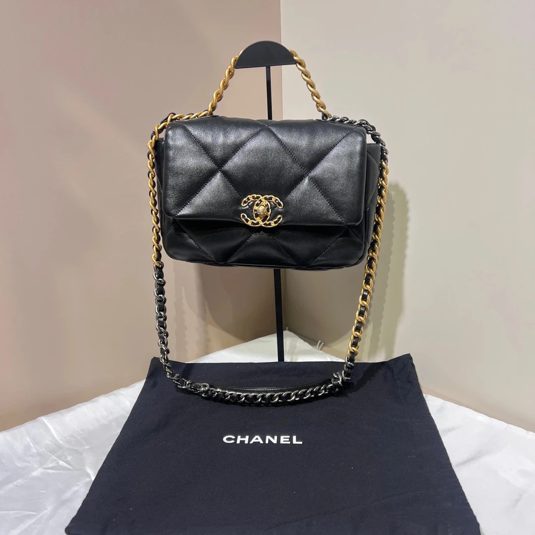 99新 LouisVuitton/路易威登 香奈儿19bang小号斜挎包