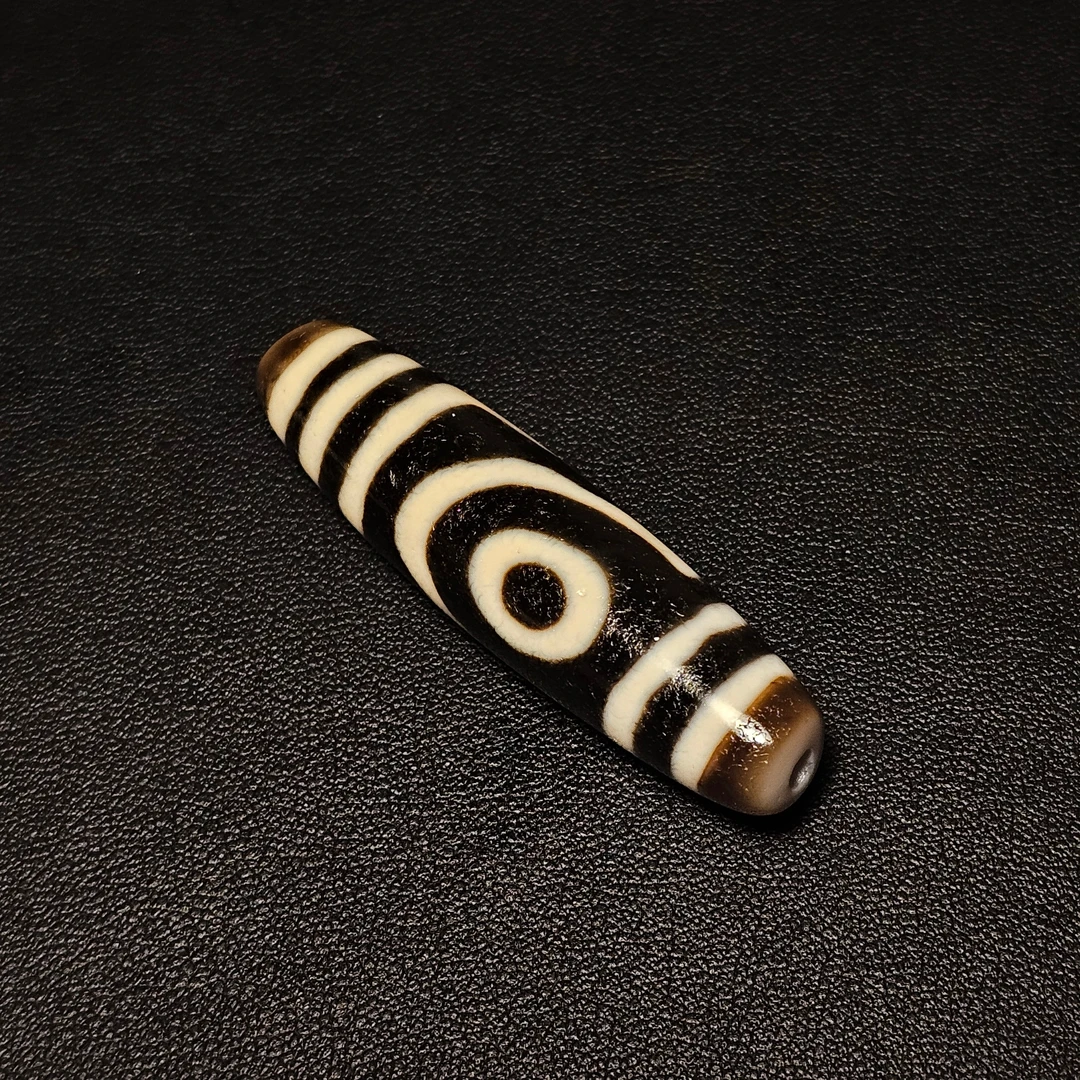 上肯工艺玛瑙珠 如意两眼 尺寸51×13.2