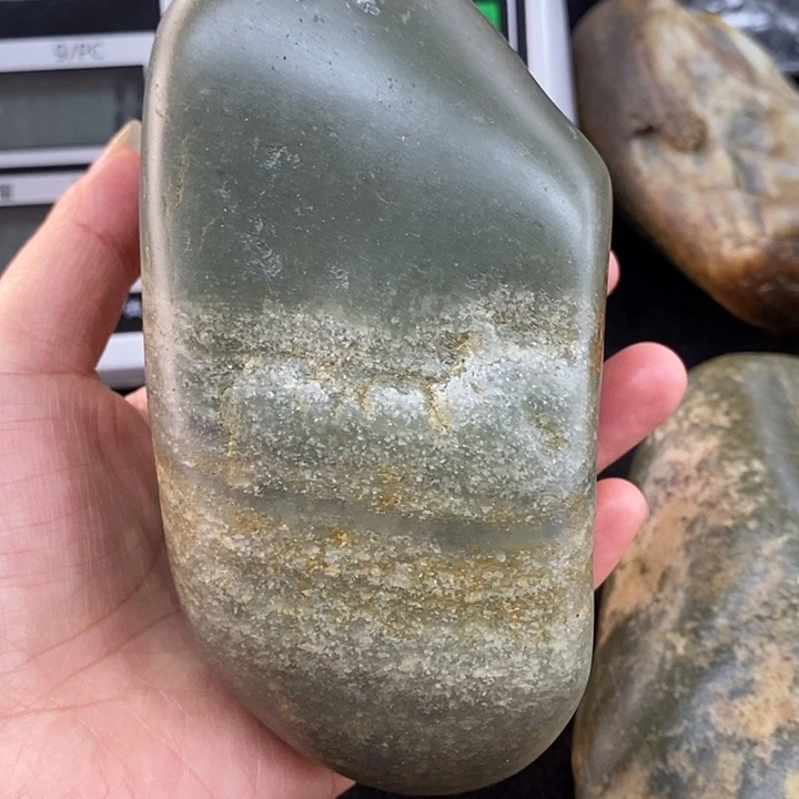 马***时和田玉（糖玉）未镶嵌挂件