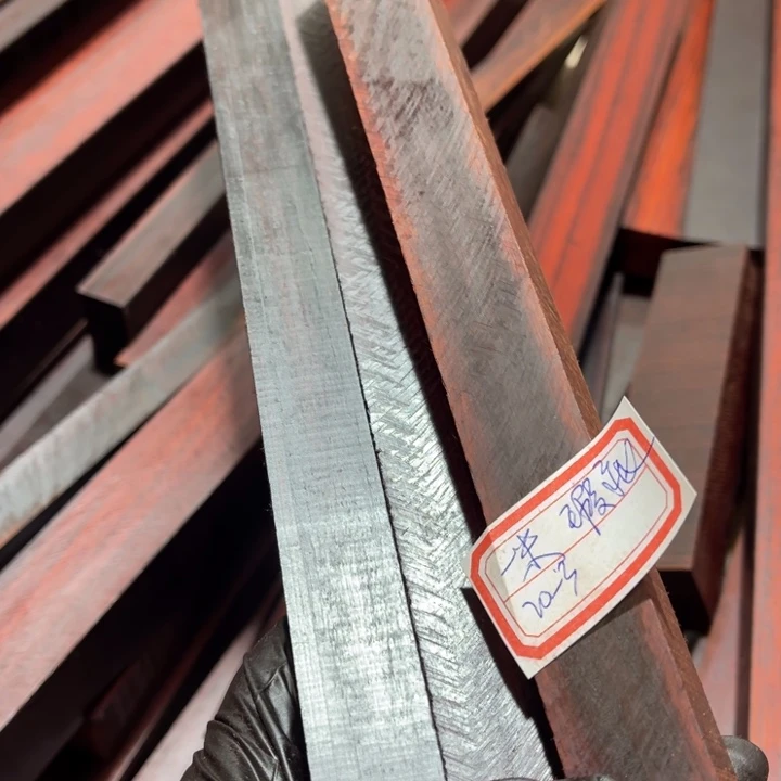 紫檀木类端景台一*