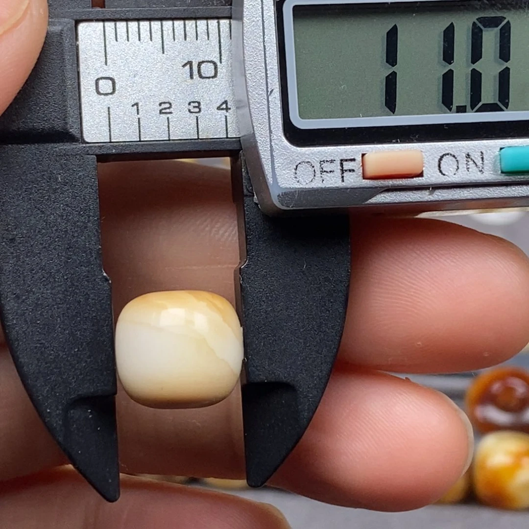 未镶嵌琥珀戒指老型