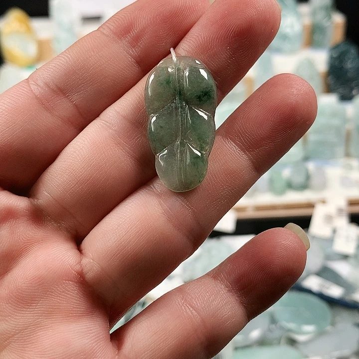 吊坠(不含链)未镶嵌翡翠60叶子