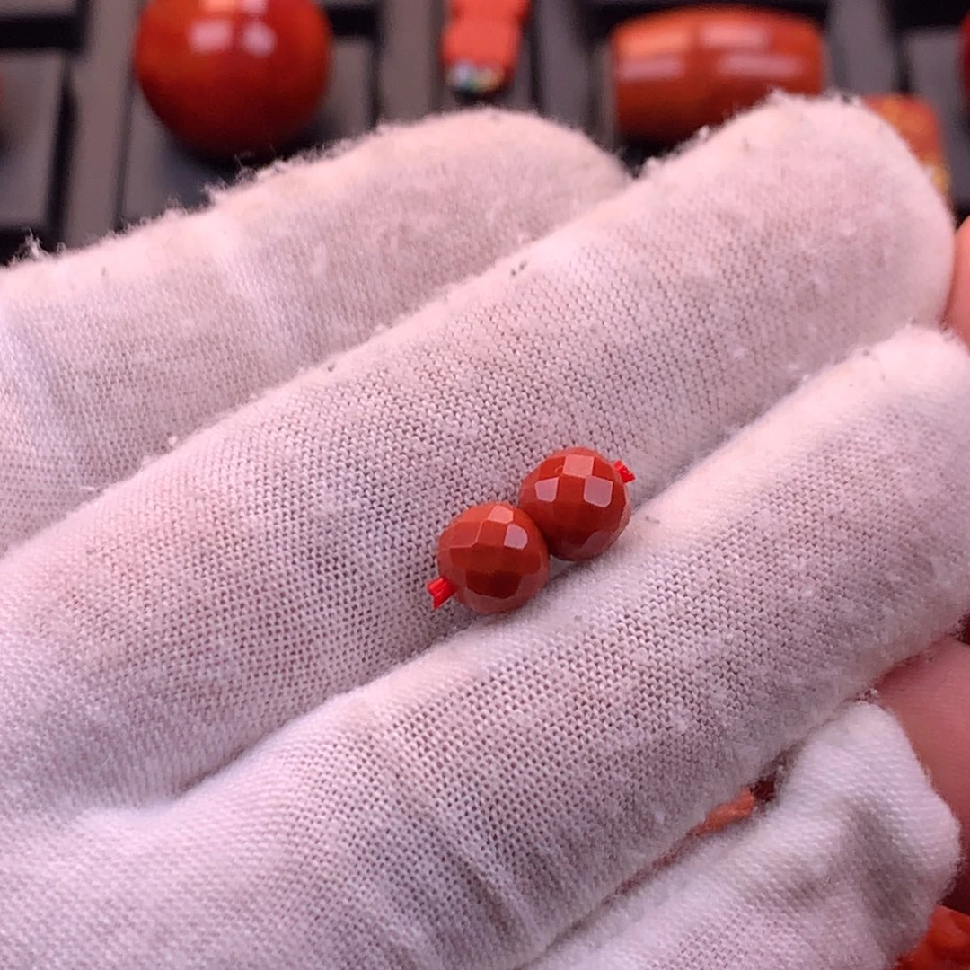 南红玛瑙未镶嵌川料原矿无相对珠7mm