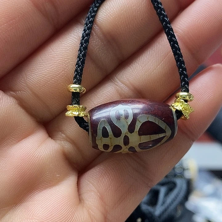 玛瑙/玉髓合金颈饰