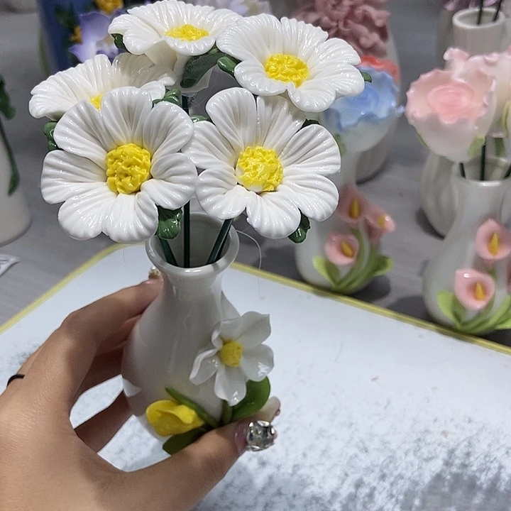 陶瓷纯手工捏花设计
