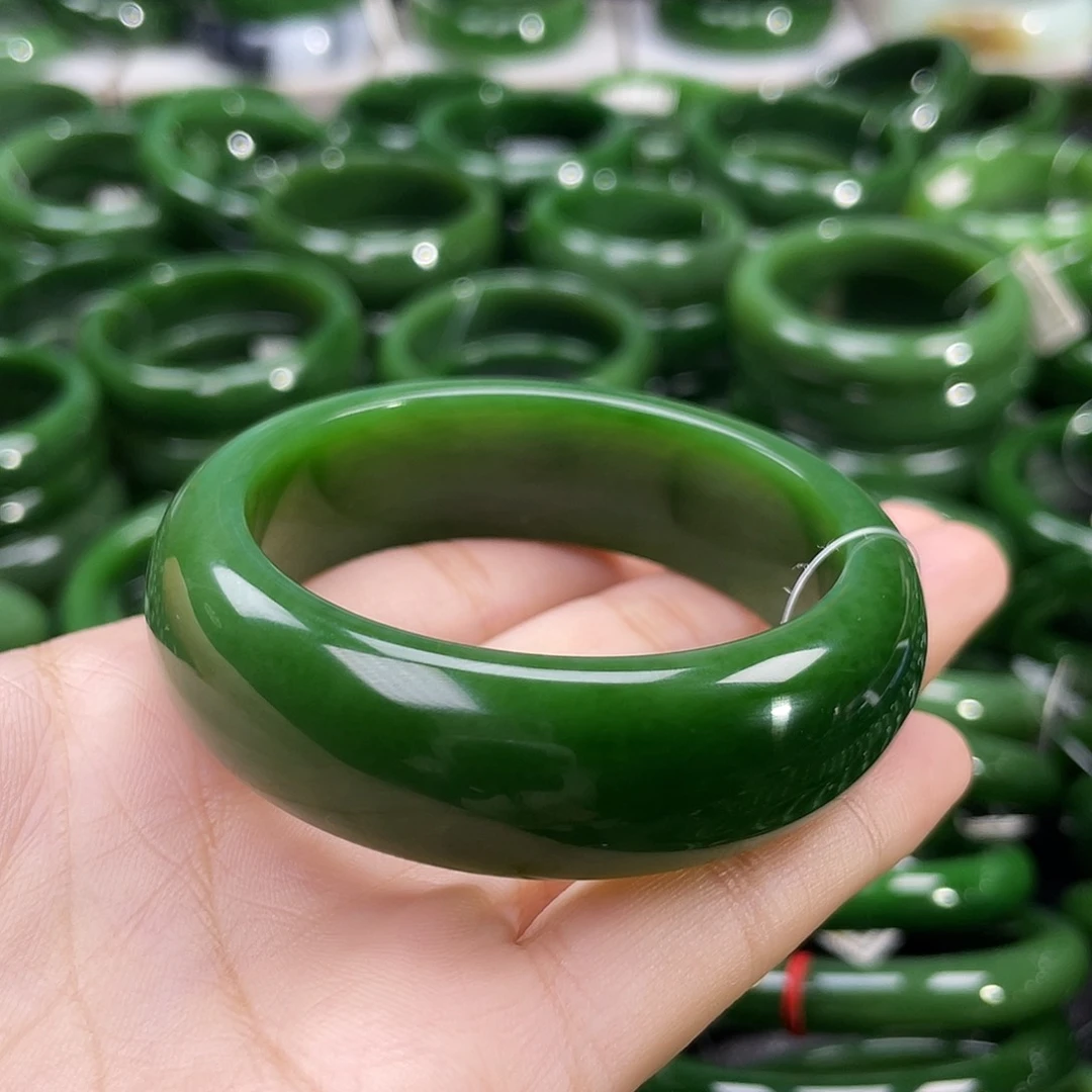 未镶嵌手镯和田玉（碧玉）