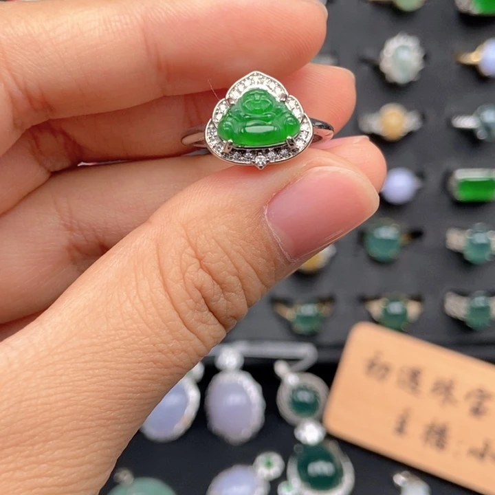 翡翠未镶嵌戒指戒指