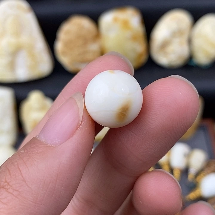 琥珀未镶嵌裸石14瓷白c304