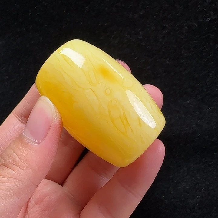 未镶嵌蜜蜡珠宝奇石