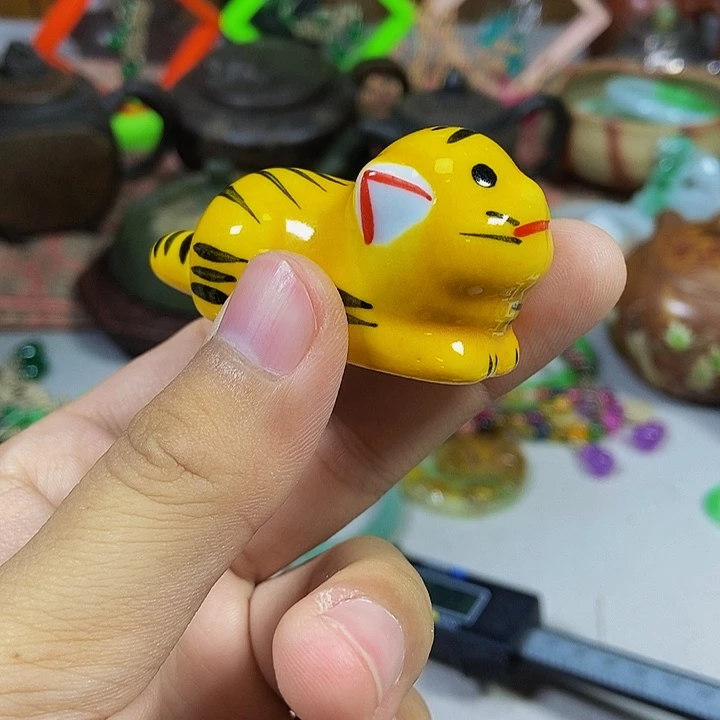 瓷片哈哈哈哈哈哈哈哈哈哈哈