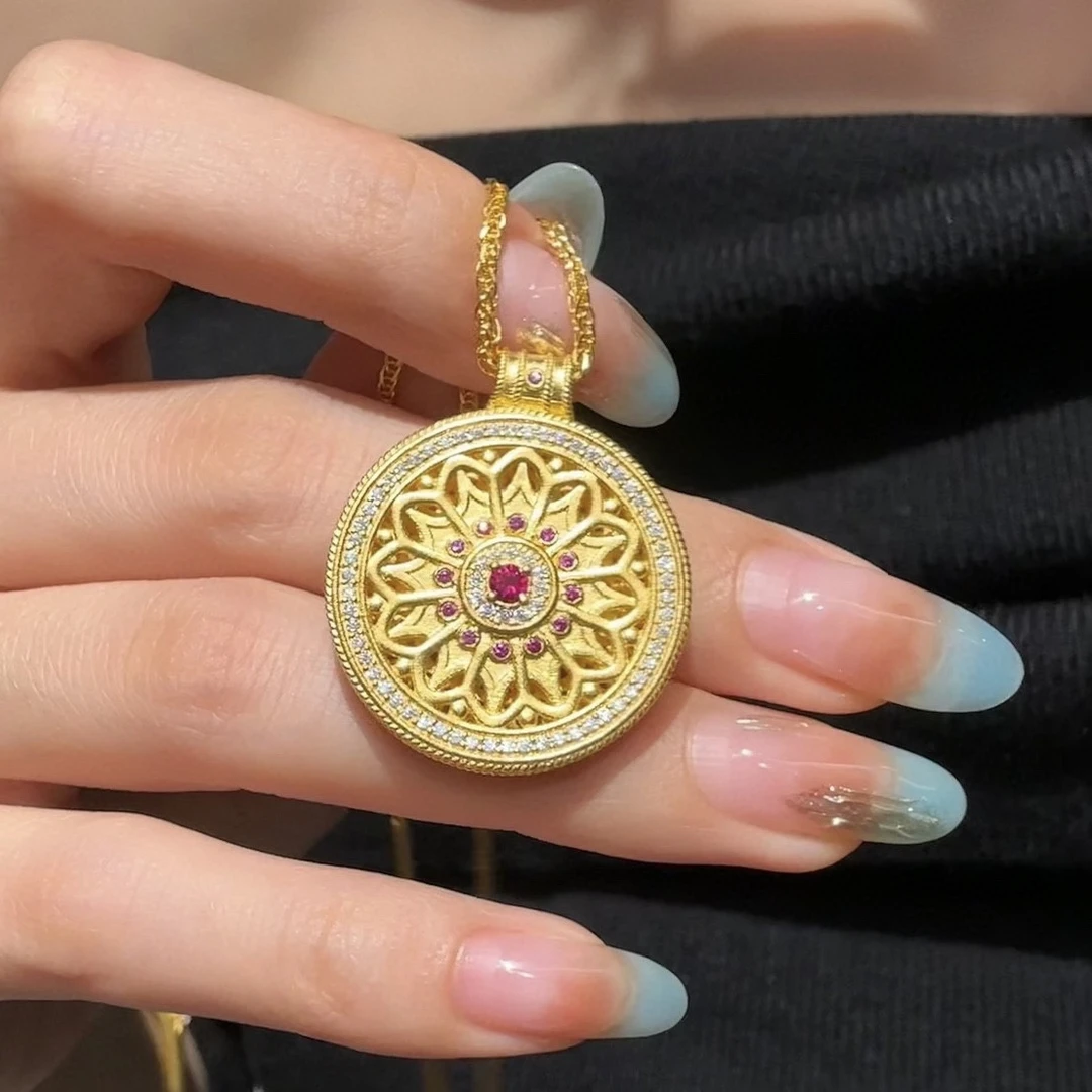 足金玫瑰花窗时尚实心黄金圆盘挂坠