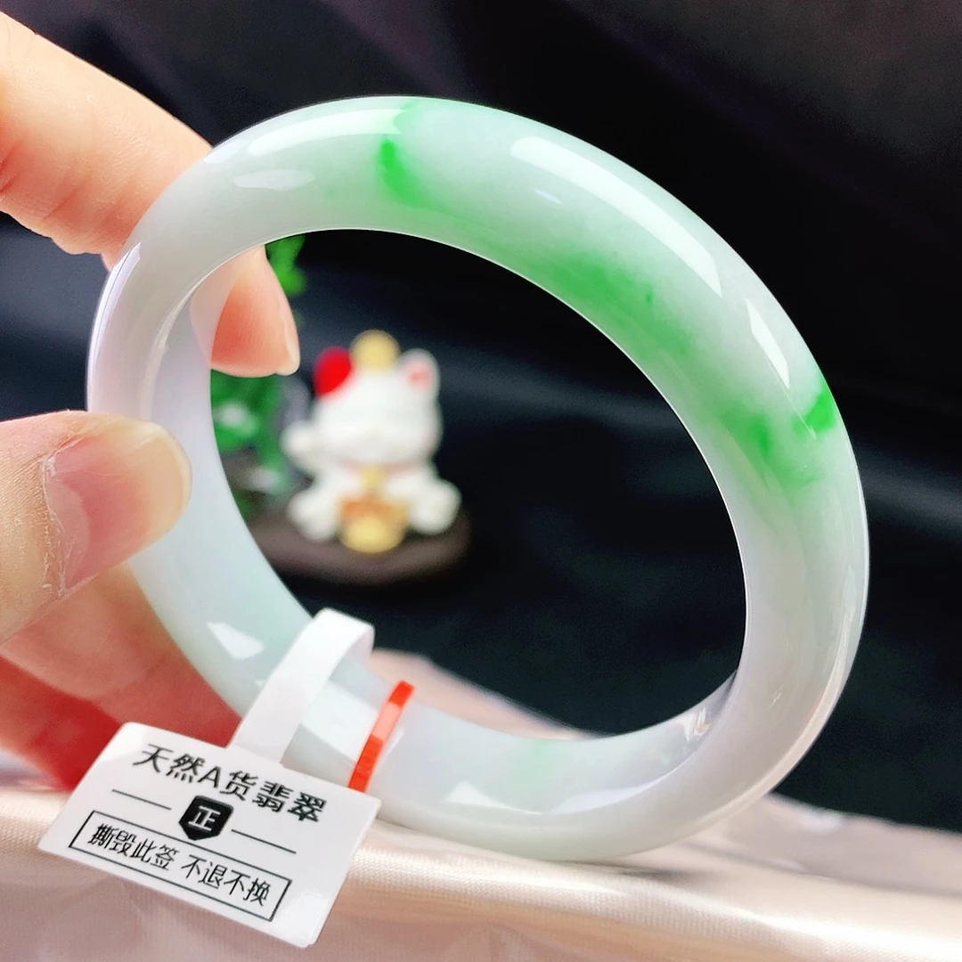 未镶嵌手镯翡翠55圈