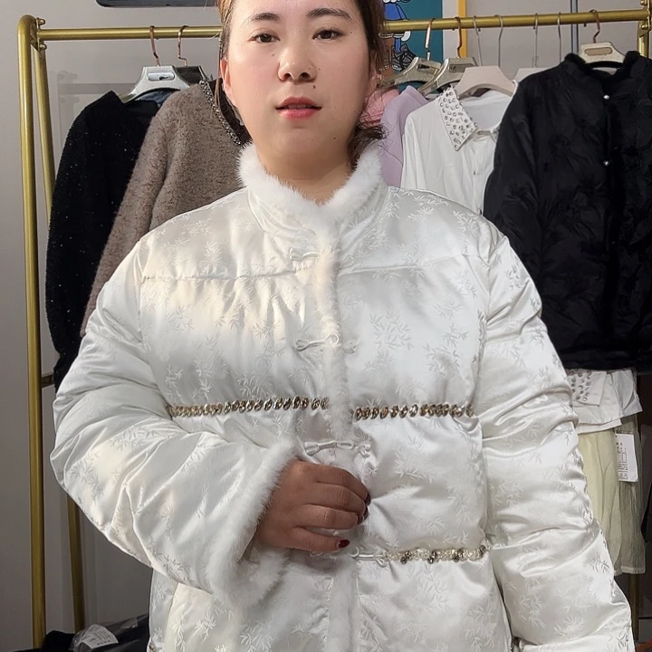 毛***爪闪电购411大码女装