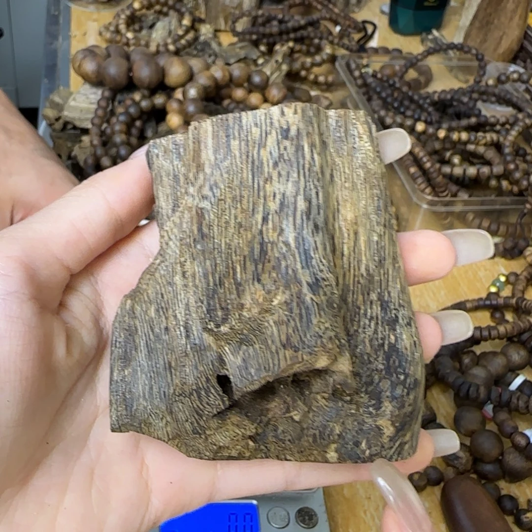 沉香碎屑沉香海南莺歌绿树头虫漏58g