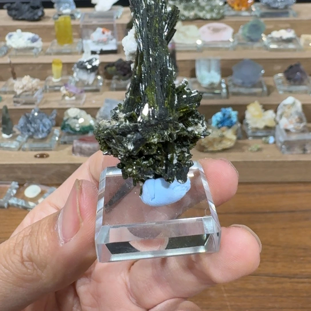 方*石月下珠宝严选矿物