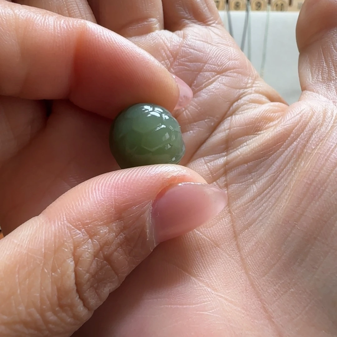 和田玉颈饰未镶嵌j****枫