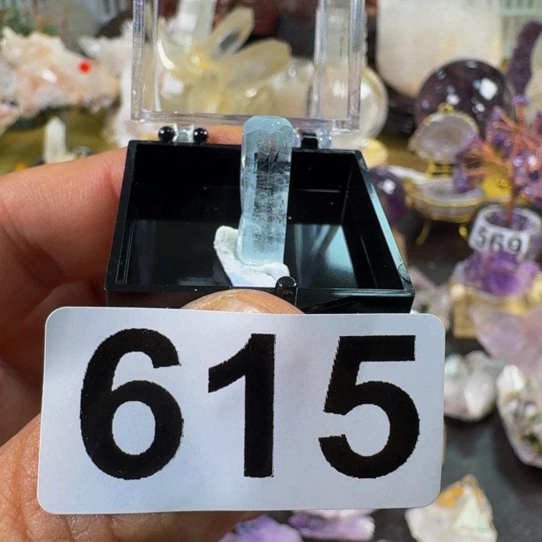 未镶嵌水晶珠宝半成品