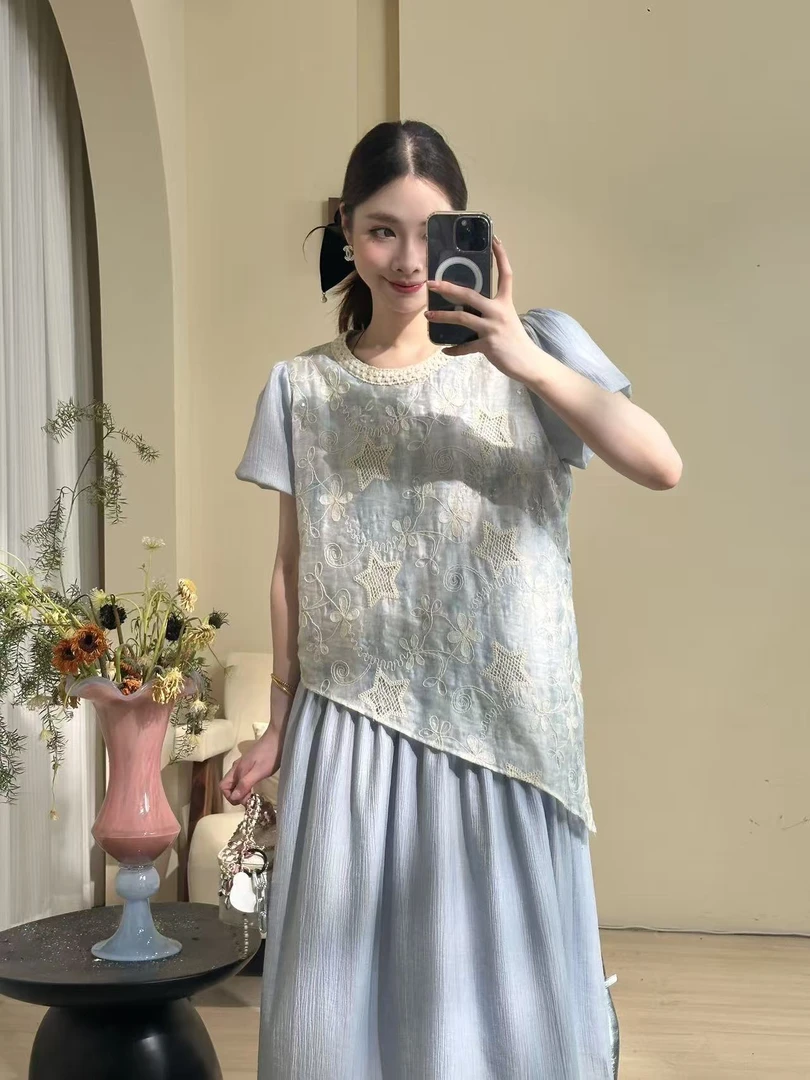 小闻原创设计蓝色花海 星星绣花时尚设计款