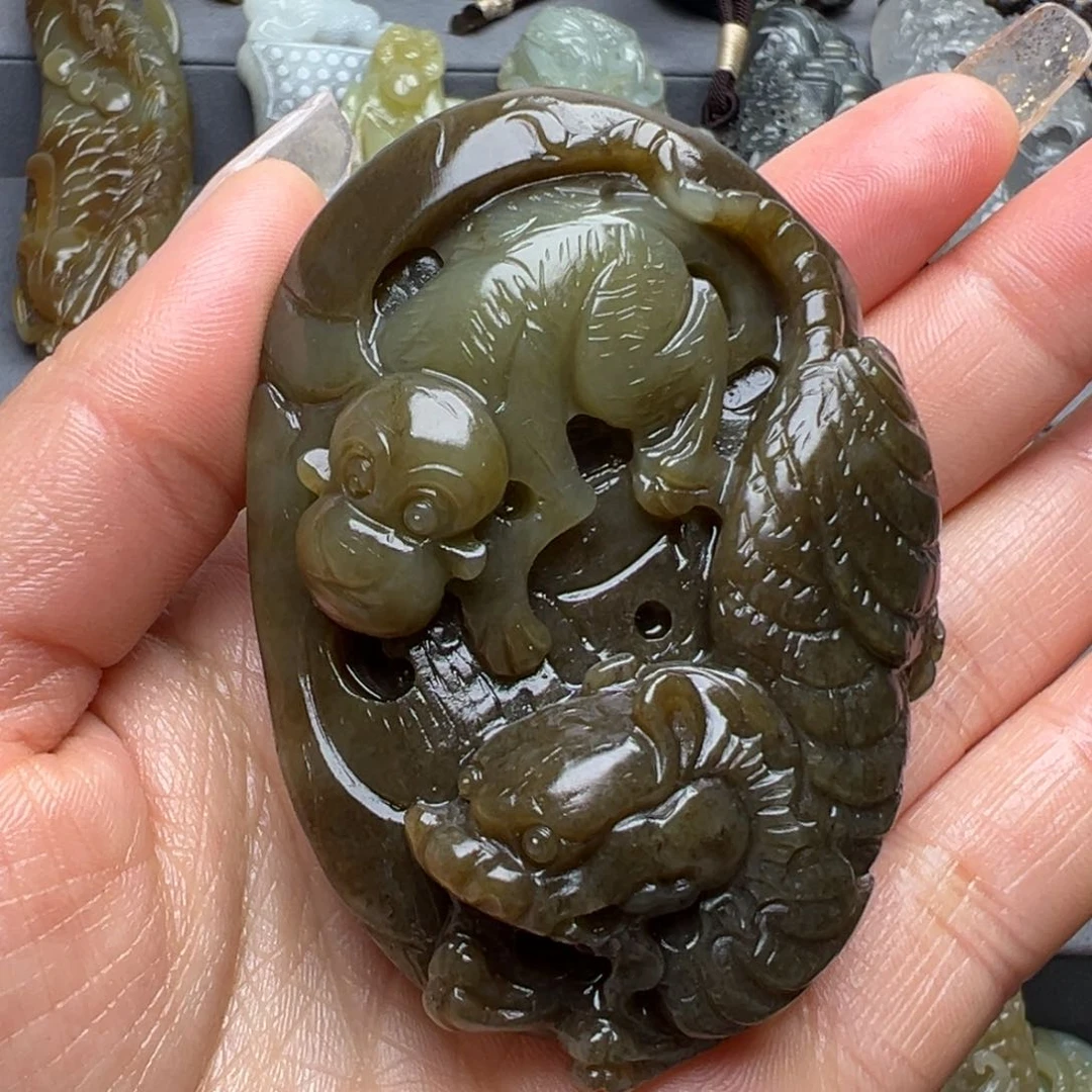 和田玉颈饰未镶嵌