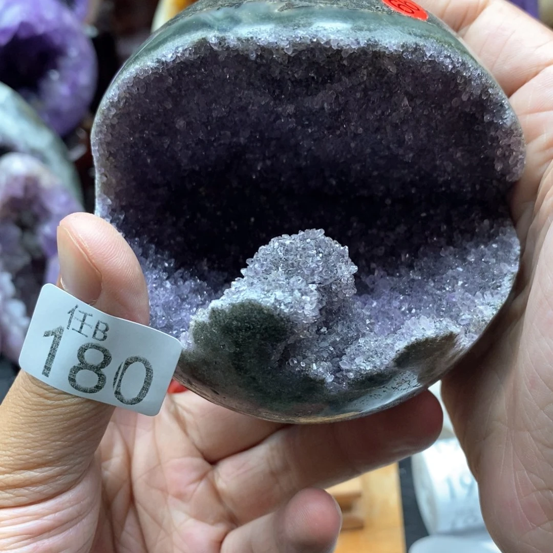 未镶嵌大型摆件（非配饰）水晶