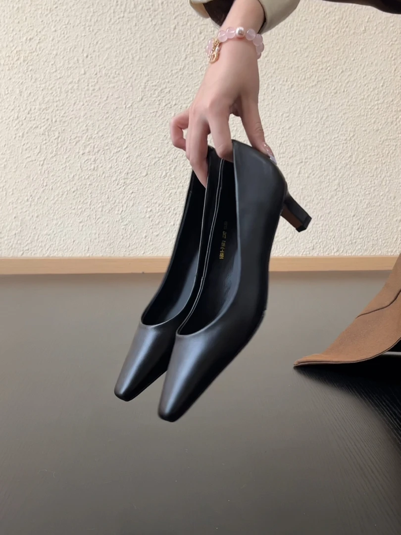 Pokoy-4.5cm复古风方头row风小猫跟高跟鞋极简风绒面浅口单鞋