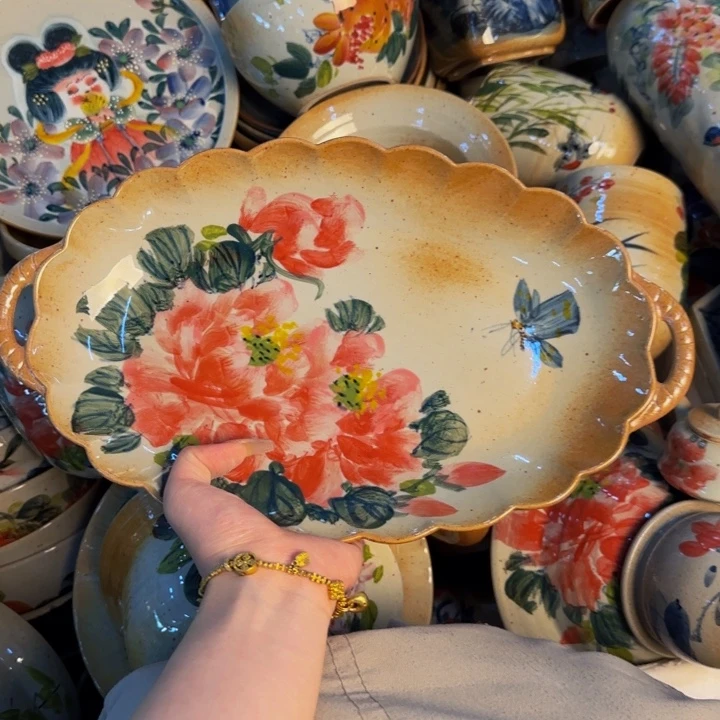 瓷片手工手绘细微不一样