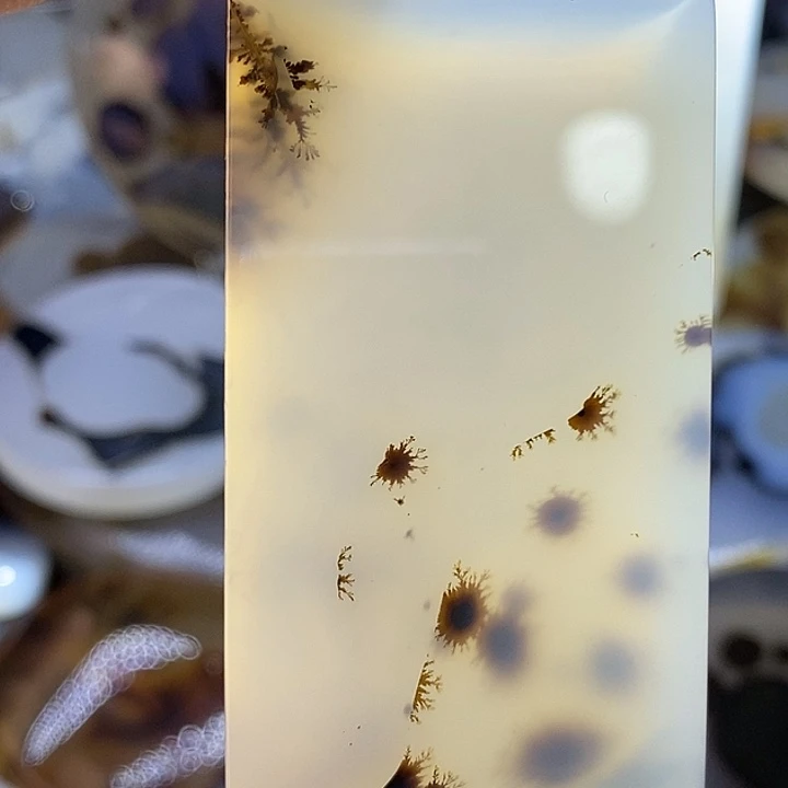 未镶嵌颈饰玛瑙/玉髓俺**下