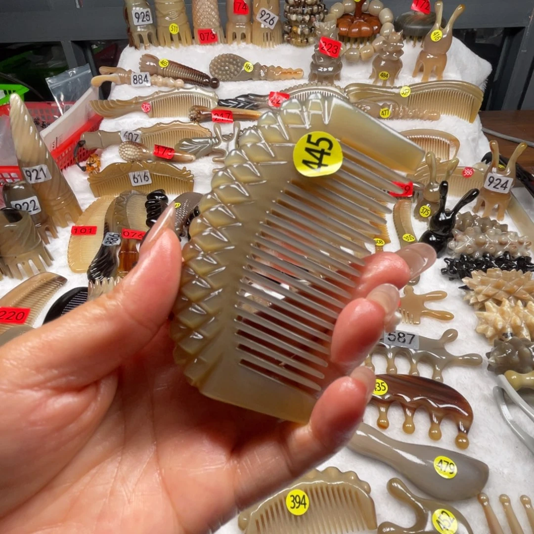 豆***渣牛角梳福利款梳子