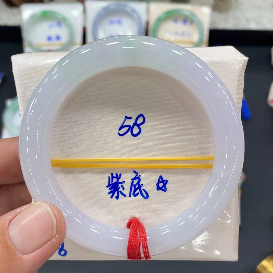 未镶嵌手镯翡翠翡翠