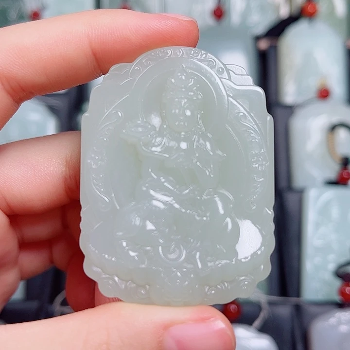 和田玉未镶嵌挂件