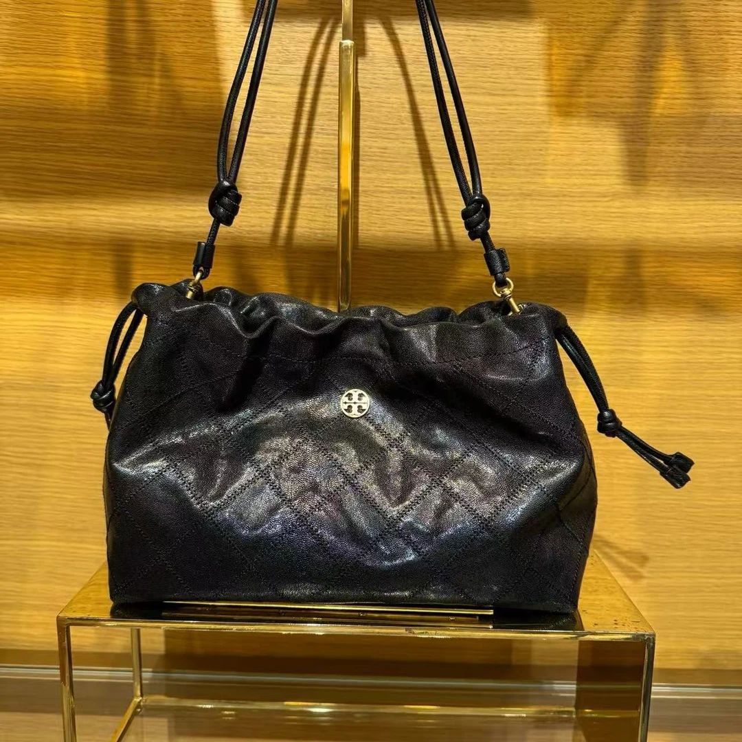 TORY BURCH 汤丽柏琦 WILLA 大福袋 菱格单肩斜挎包 29*18*14CM
