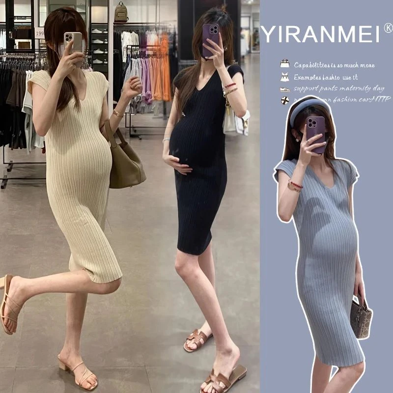 时髦夏季孕妇装新款爆款韩版时尚坑条设计感时尚修身孕妇连衣裙女