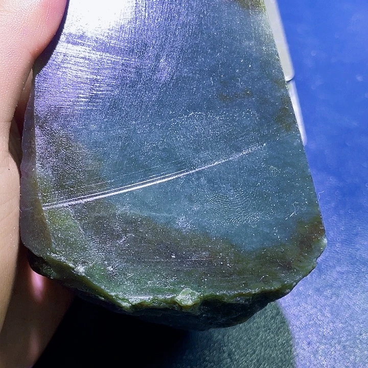 未镶嵌和田玉（糖玉）珠宝半成品