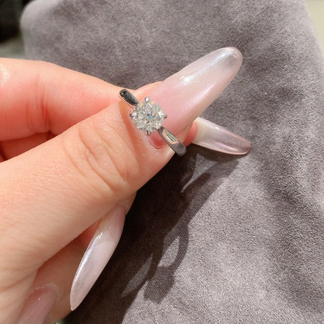 实验室培育钻石18K金镶嵌疯***咪16