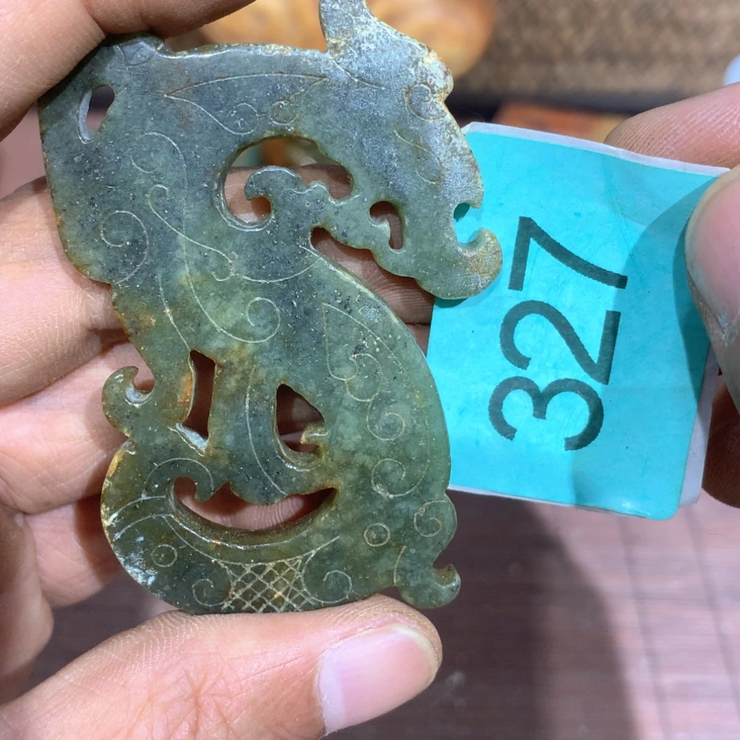 未镶嵌和田玉挂件