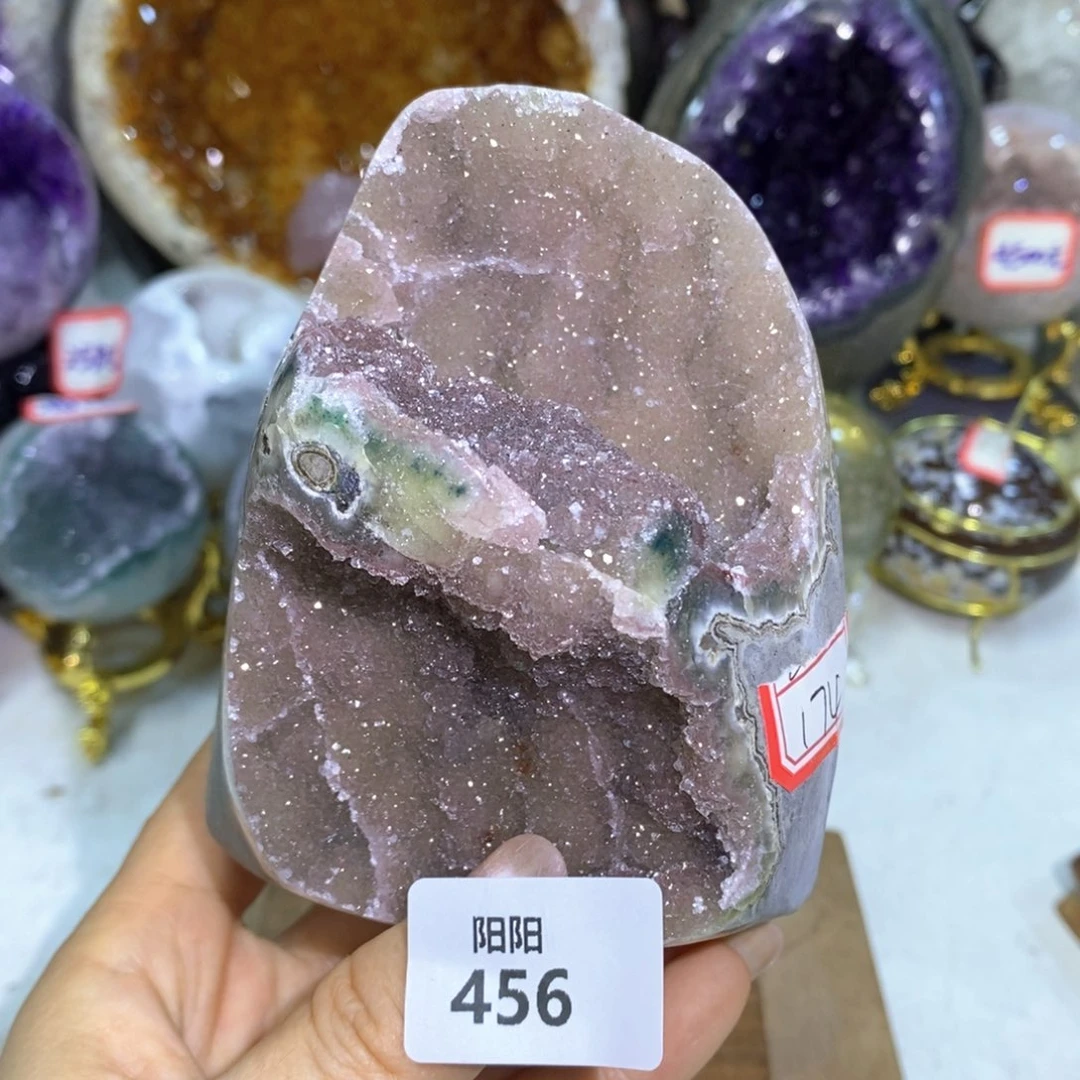 未镶嵌水晶大型摆件（非配饰）