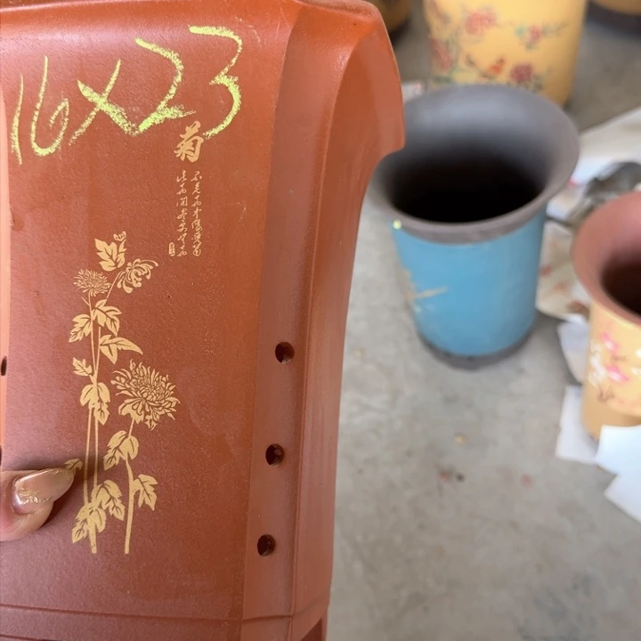 紫砂紫砂花盆s s d d d d d