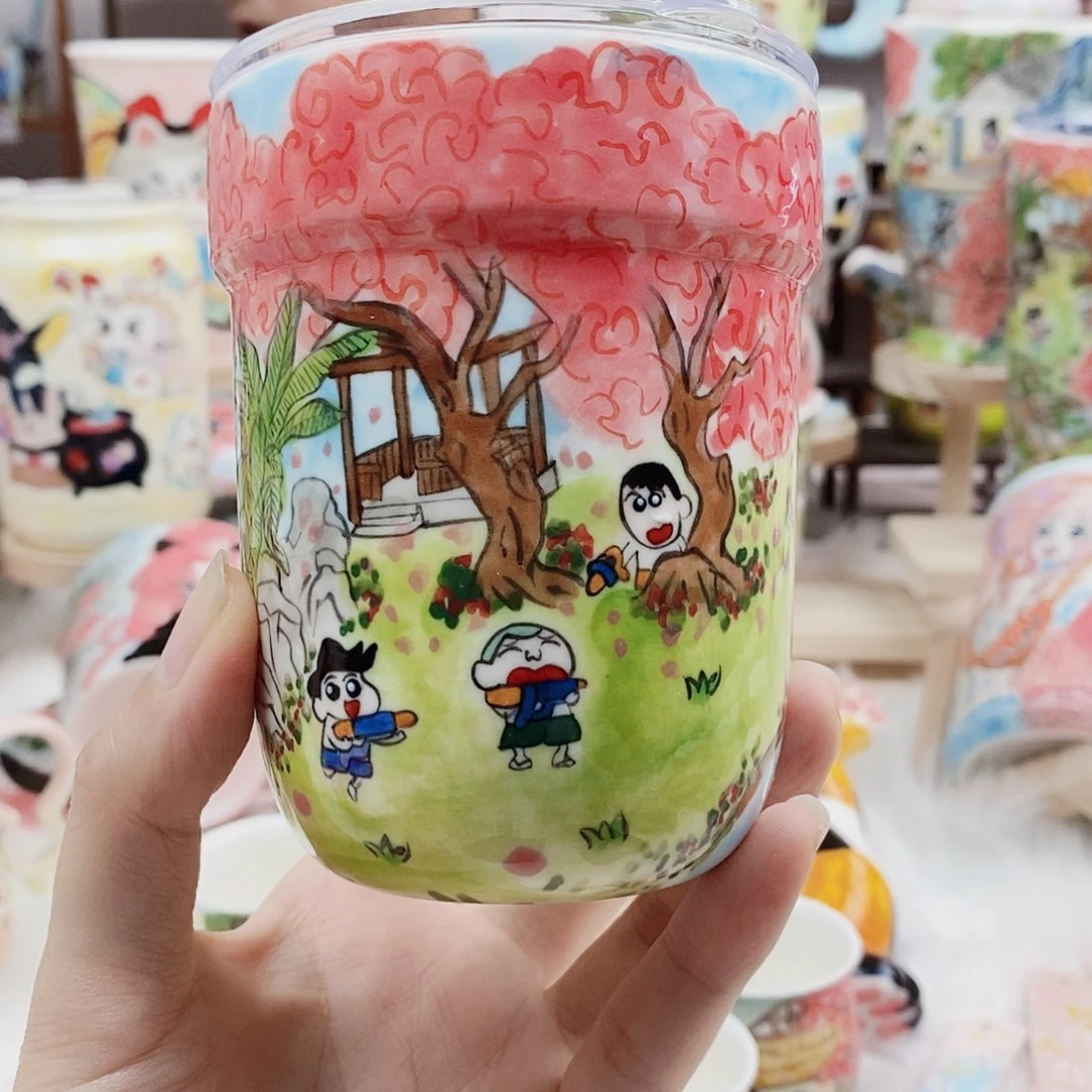 瓷片董董文创手绘陶瓷