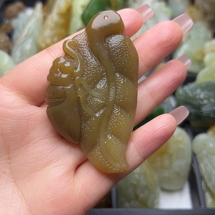 未镶嵌和田玉挂件