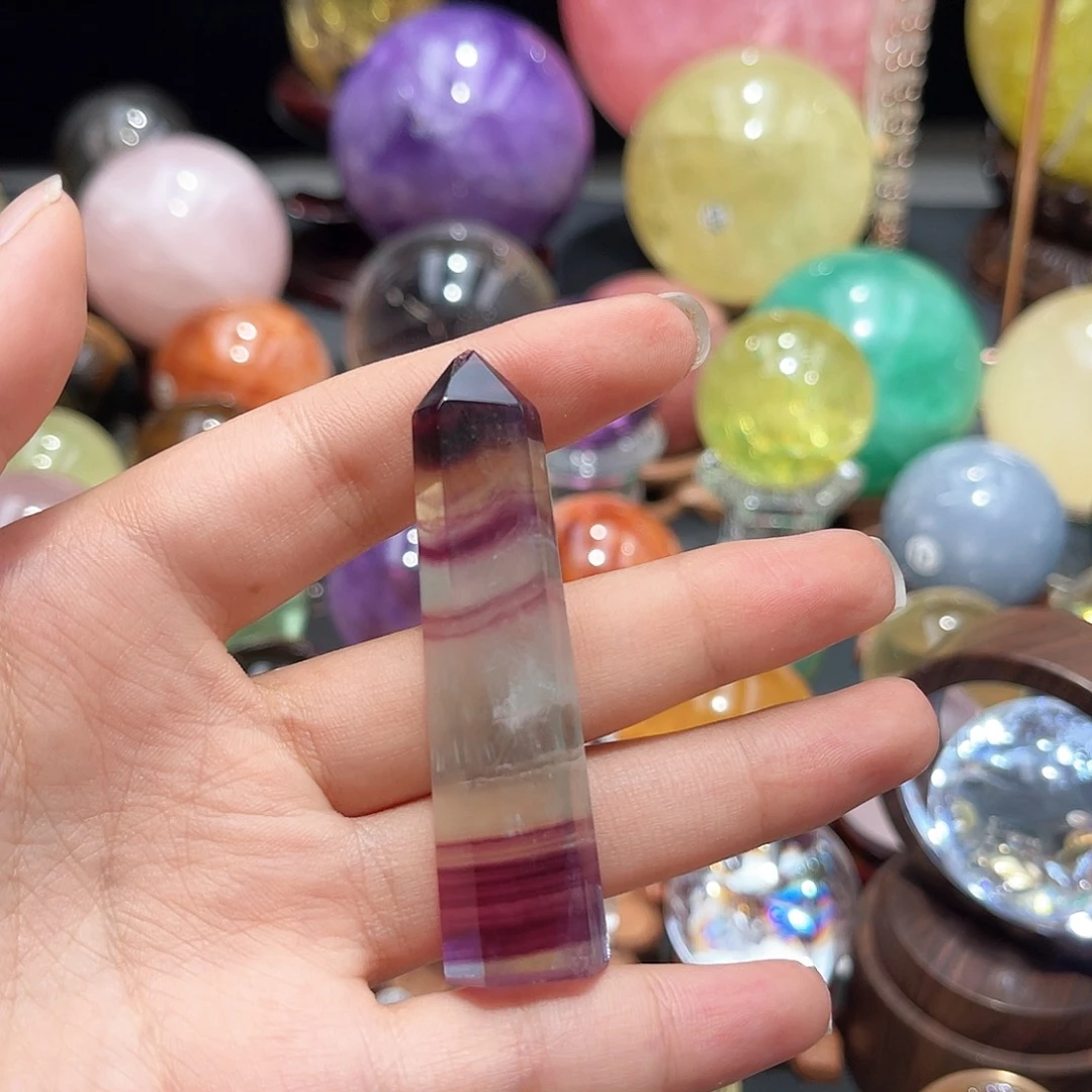 未镶嵌珠宝半成品水晶瑕疵