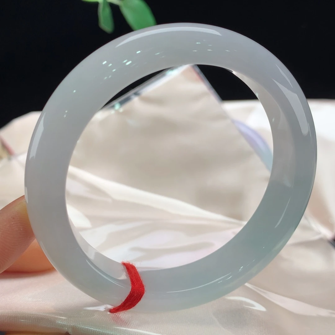 翡翠未镶嵌手镯0195