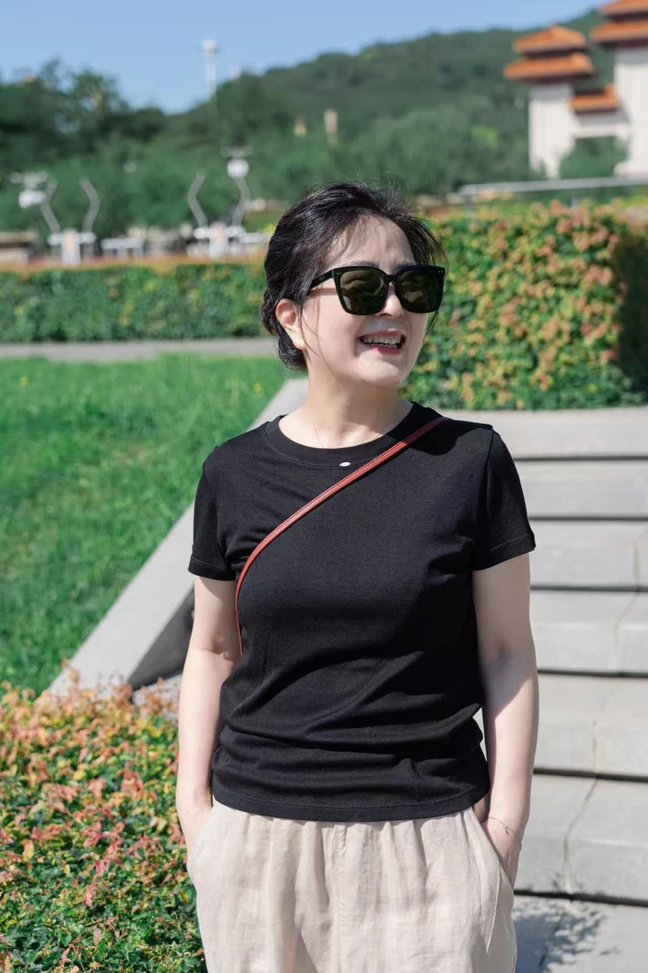 8858【燕子优选】休闲百搭时尚桑蚕丝半袖（冷水手洗平铺晾晒）