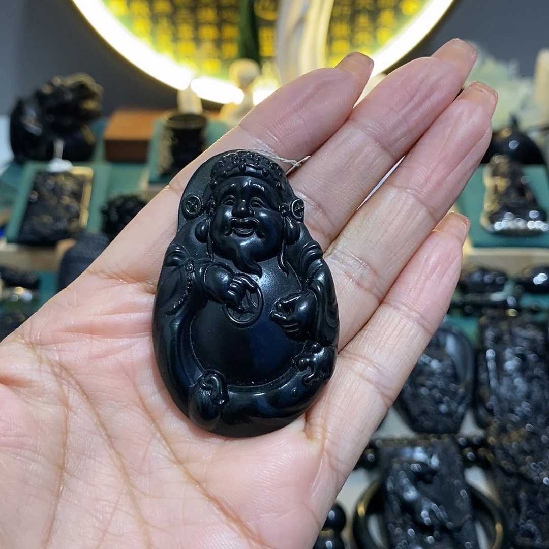 黑***刺未镶嵌蛇纹石玉颈饰